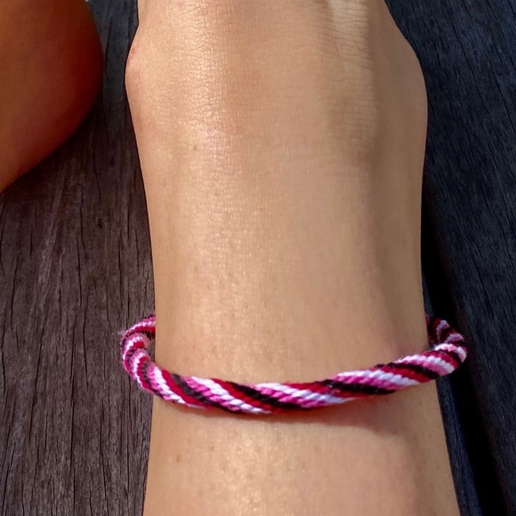 string bracelets and anklets - Picture 6 of 7